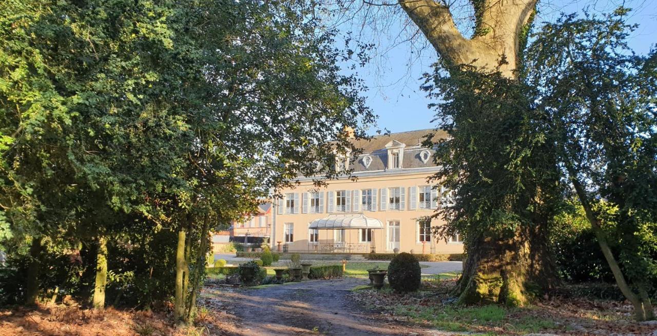 La Villa Des Arts Savigne-l'Eveque Exteriér fotografie
