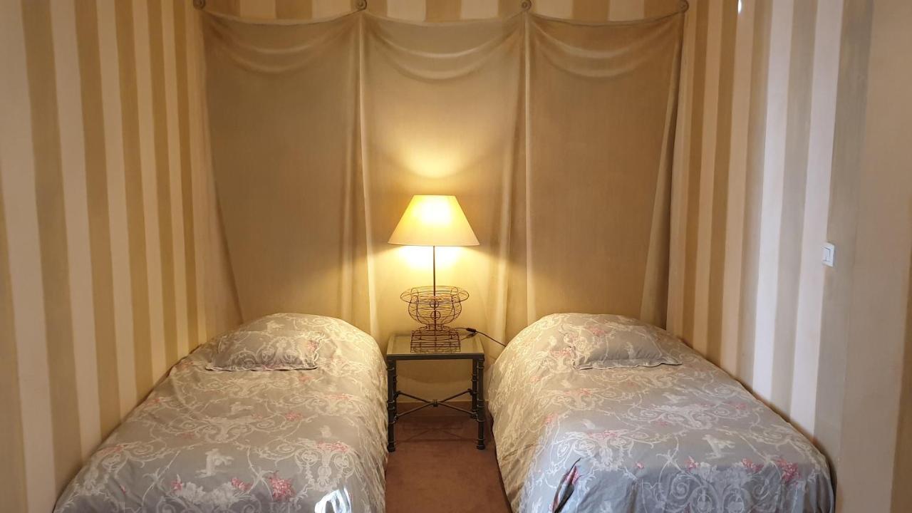 La Villa Des Arts Savigne-l'Eveque Exteriér fotografie
